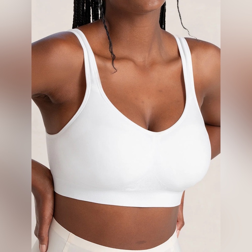Truekind® Everyday Comfort Straps Wireless Shaping Bra
